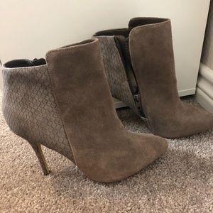 Cute Bootie Heels, New